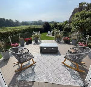 Photo 33- click for photo gallery